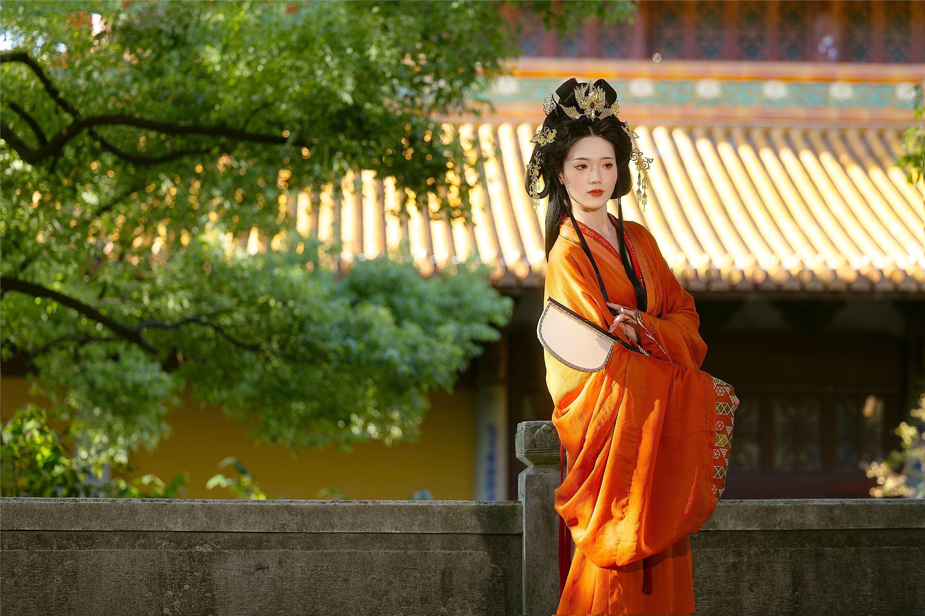 YITUYU艺图语 2025.02.03 壁上观 语卿